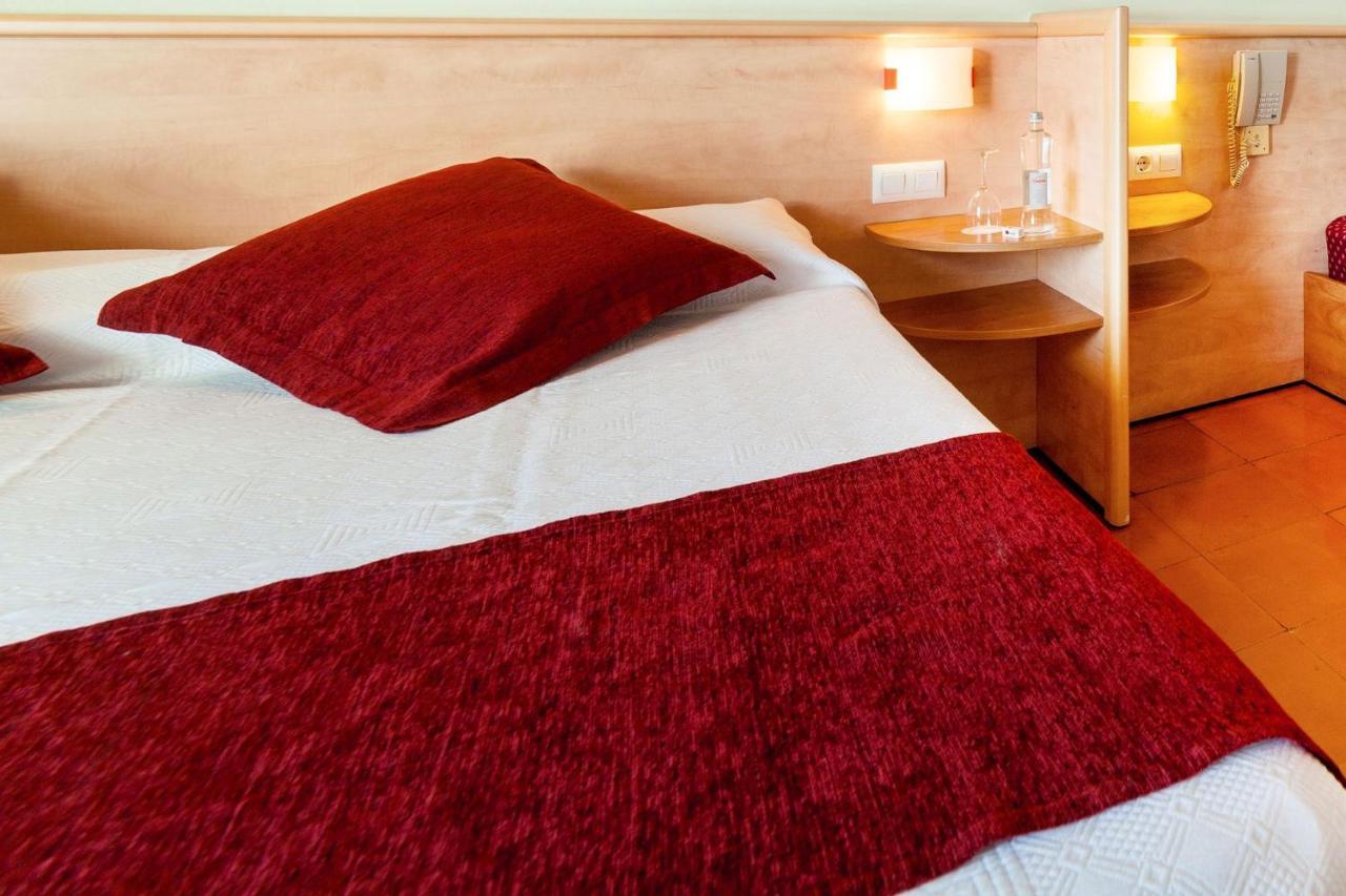 Hotel Xaine Park Lloret de Mar Kültér fotó