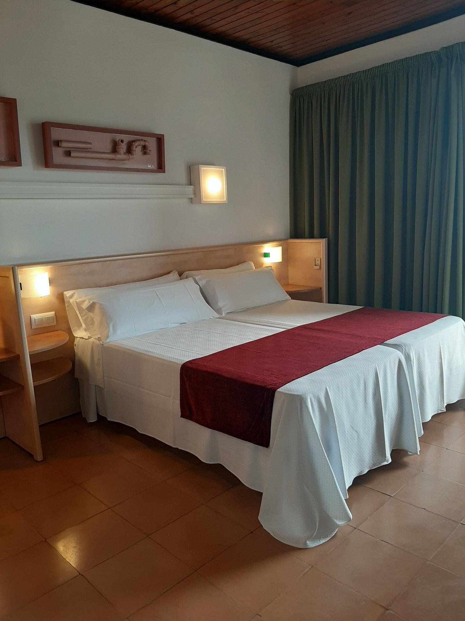 Hotel Xaine Park Lloret de Mar Kültér fotó